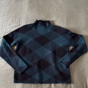 Tahari Black and Green Turtleneck Top